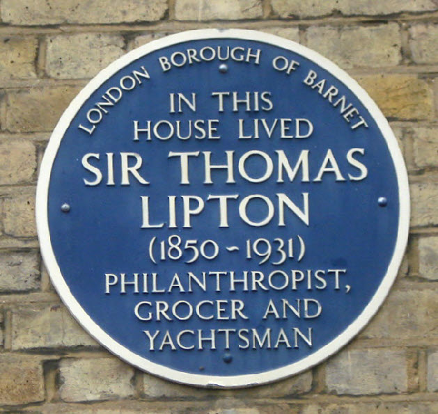 Мемориальная доска на доме сэра Томаса Липтона